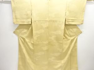 雲模様織り出し色無地着物